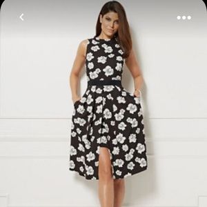 Eva Mendes black dress with white flowers